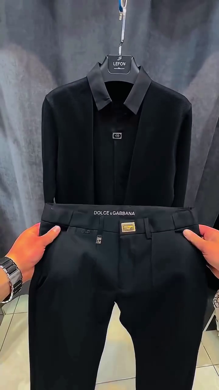 Timeless Sophistication: The Power of an All-Black Designer Ensemble
