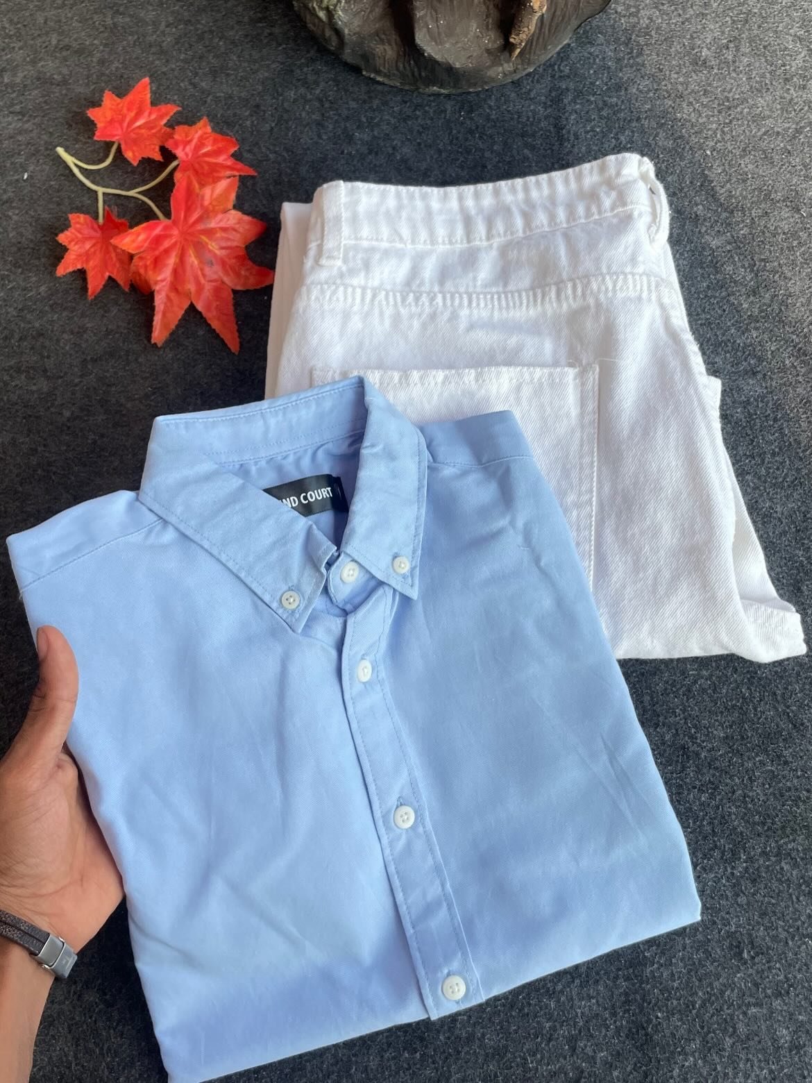 Pastel Pink Shirt with White Denim – Minimal Smart Casual Outfit
