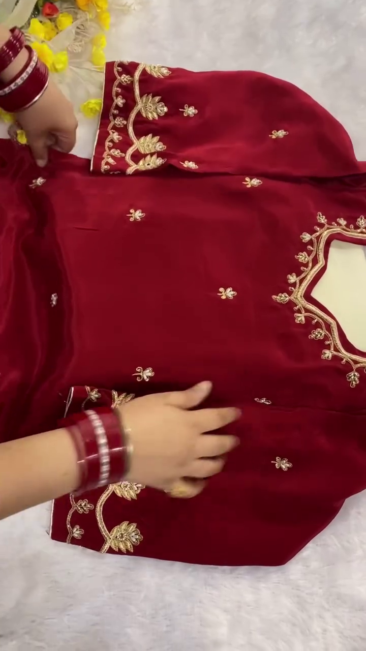 Elegant Ruby Red Embroidered Kurta – Traditional Festive Ethnic Wear for Women