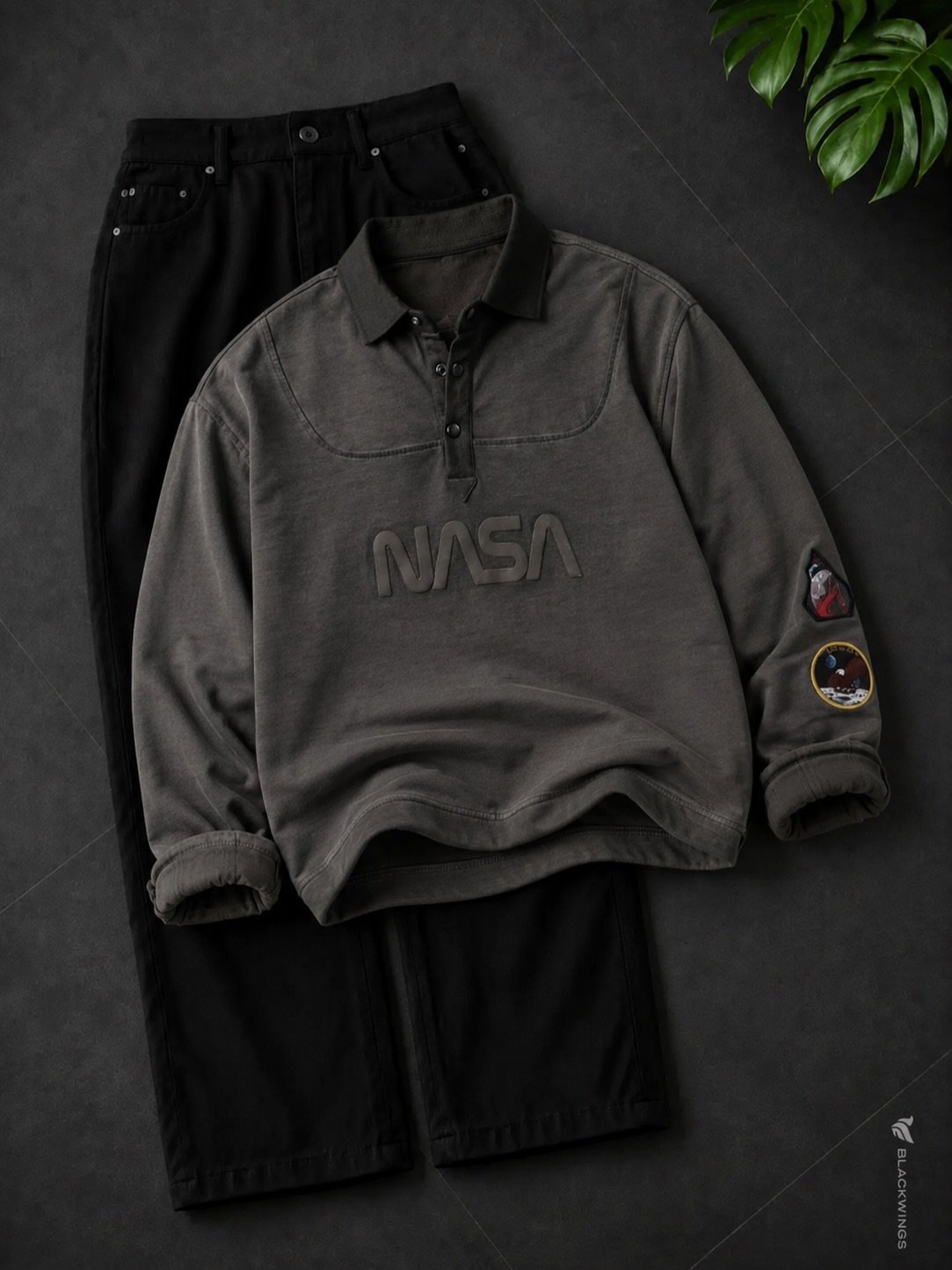 Elevate Your Everyday Wardrobe with a Premium Cream Polo Sweatshirt and Light-Wash Denim Set