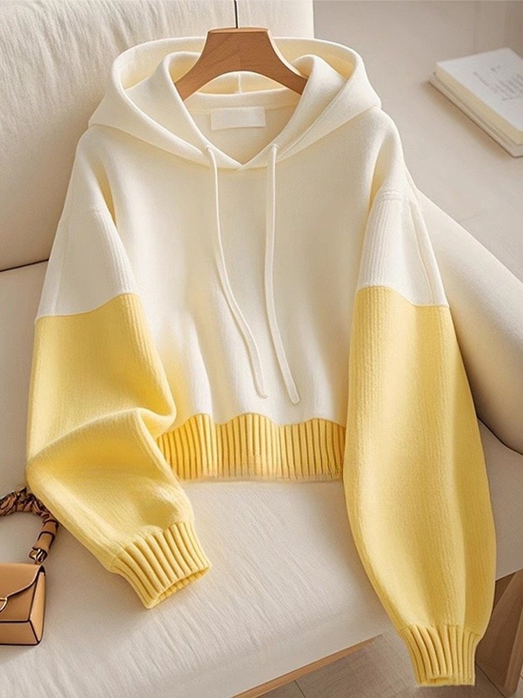 Elegant Cream and Soft Yellow Color-Block Hoodie for Cozy Everyday Style
