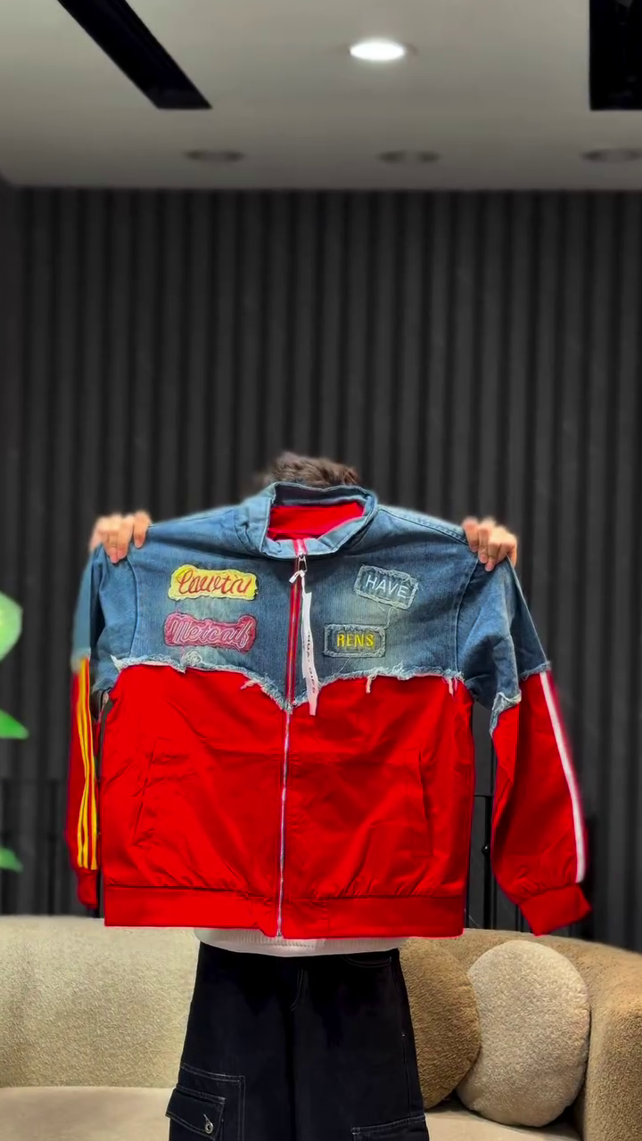 Graphic Windbreaker Jacket – Bold Streetwear Style with Sporty Details